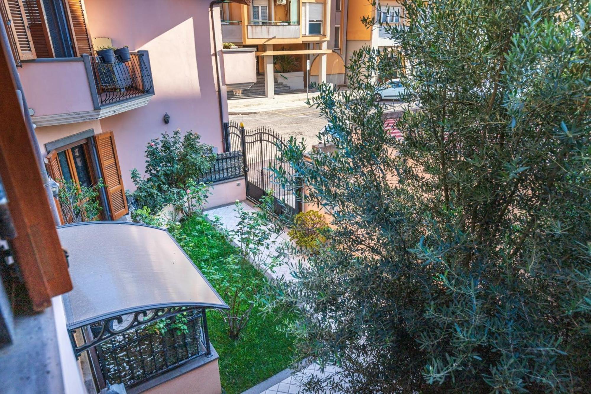 Апартаменты Casa Lilla 1 E 2 Ористано Экстерьер фото