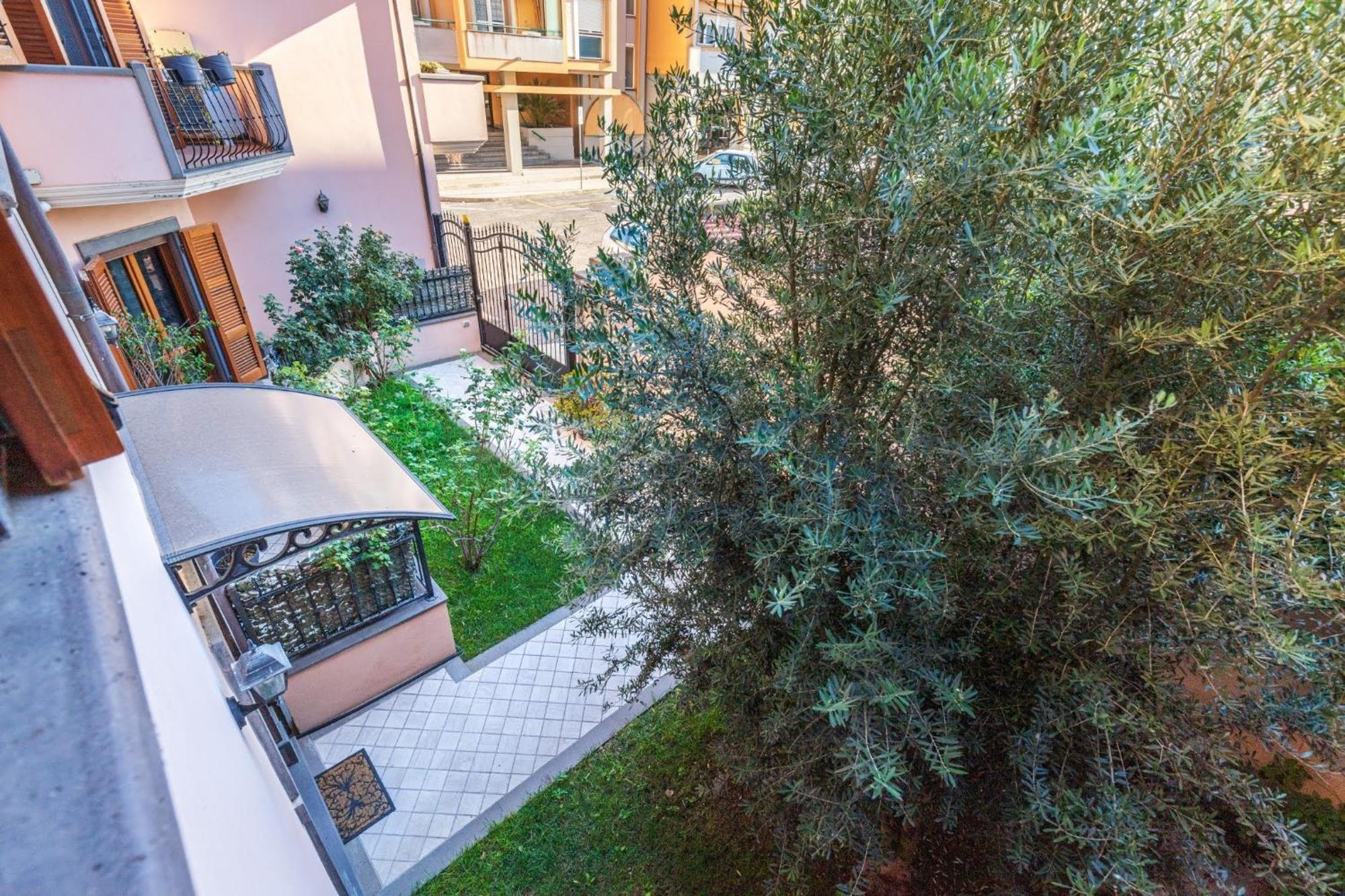 Апартаменты Casa Lilla 1 E 2 Ористано Экстерьер фото